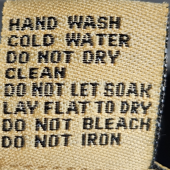 Plisse Multicolored Floral Print Accordion Pleat Sleeveless Top Size Medium - Picture 9 of 9